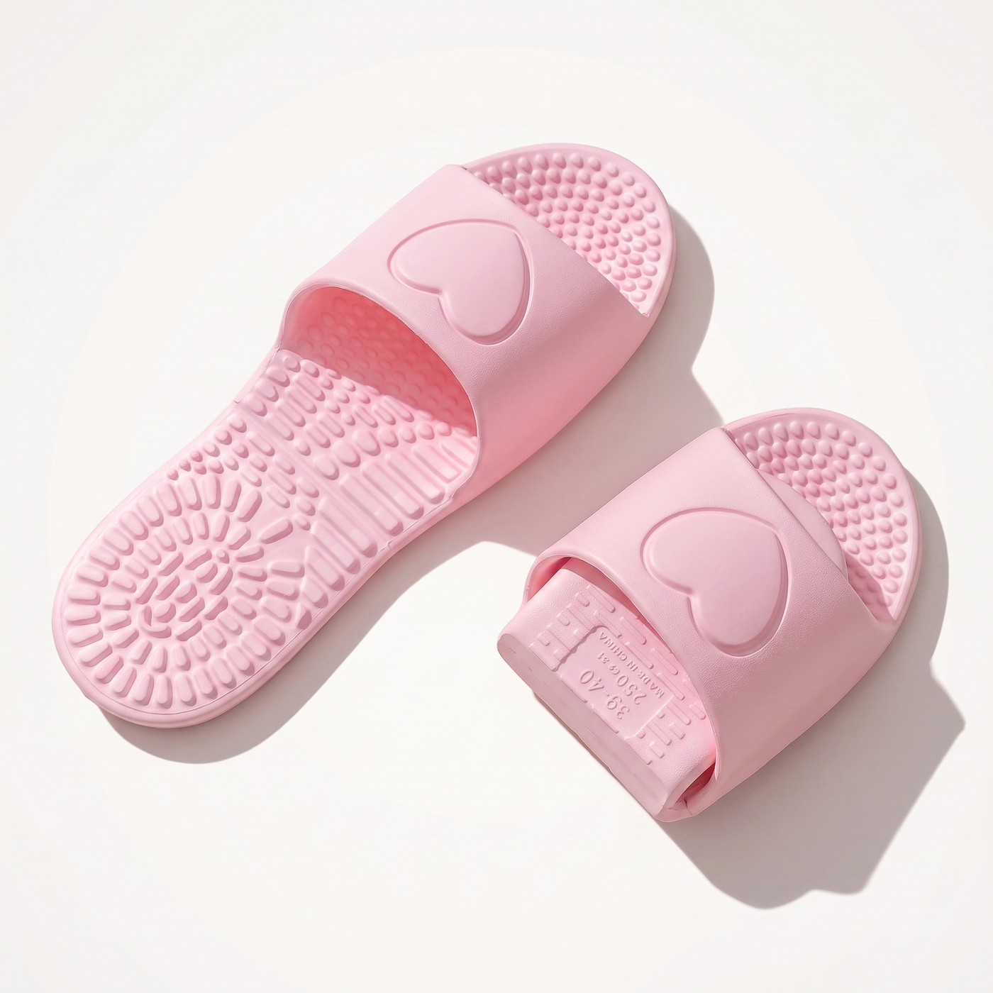 Pocket Slippers in pink, open / Chaussons Pocket roses, dépliés / Pocket Slippers in Rosa, offen